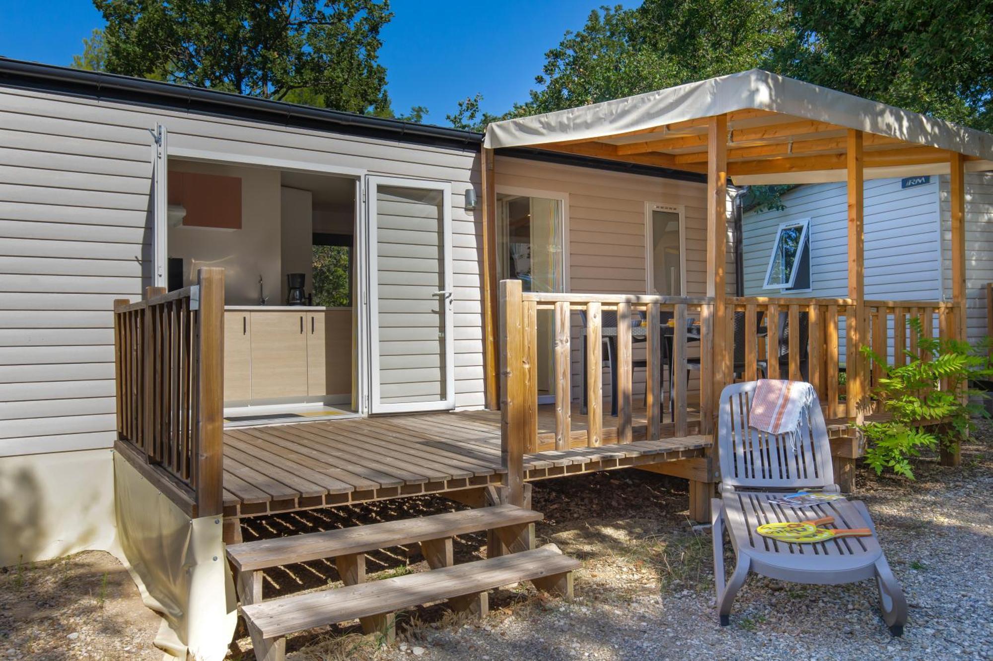 Camping Paradis La Pinede Hotel Gréoux-les-Bains Exterior foto